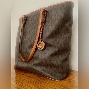 Michael Kors ‘Jet Set Travel’ Tote
